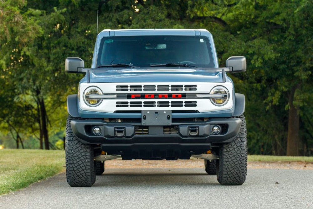 Ford Bronco pickup