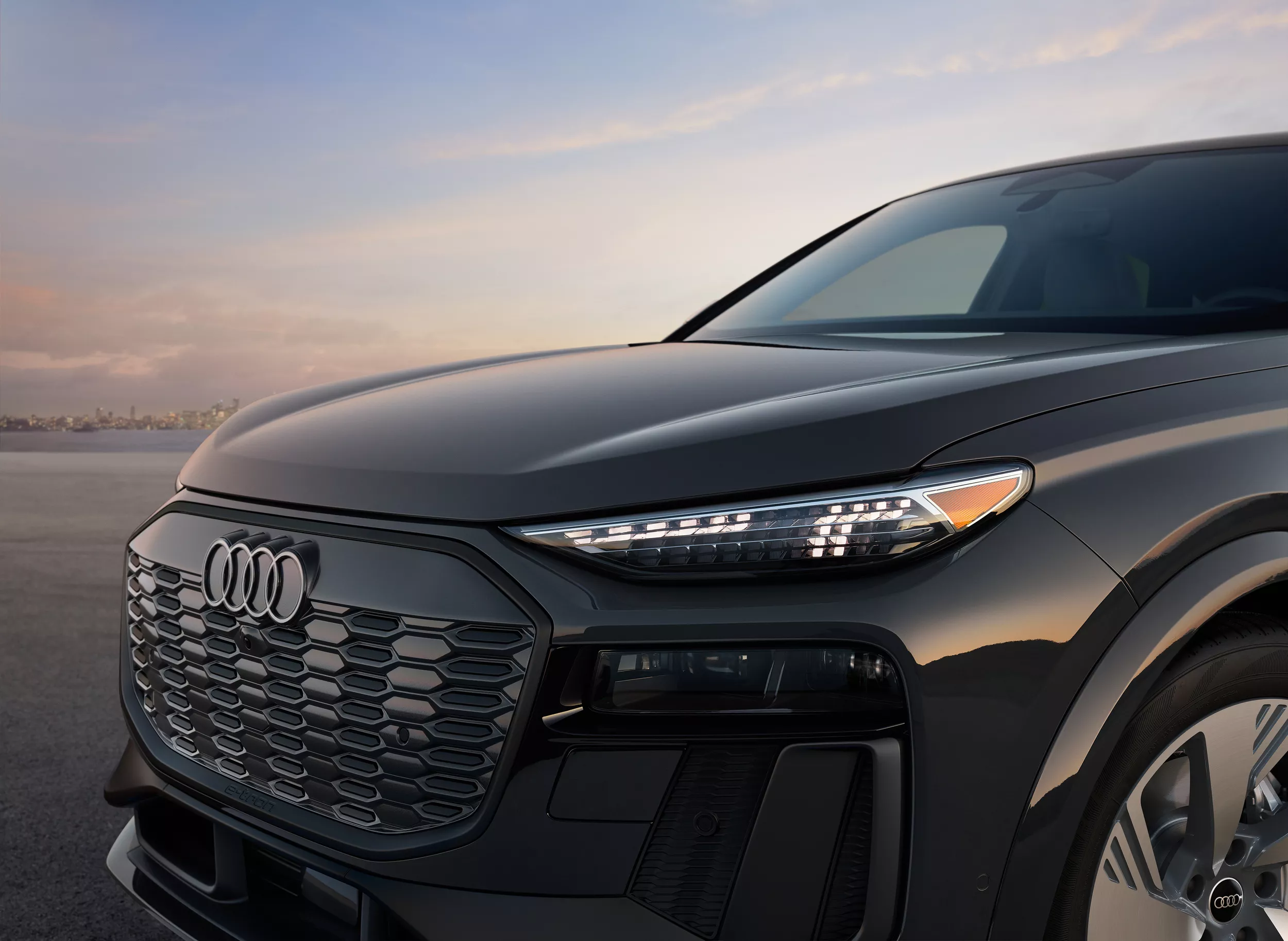 2025 Audi Q6 Sportback e-tron 