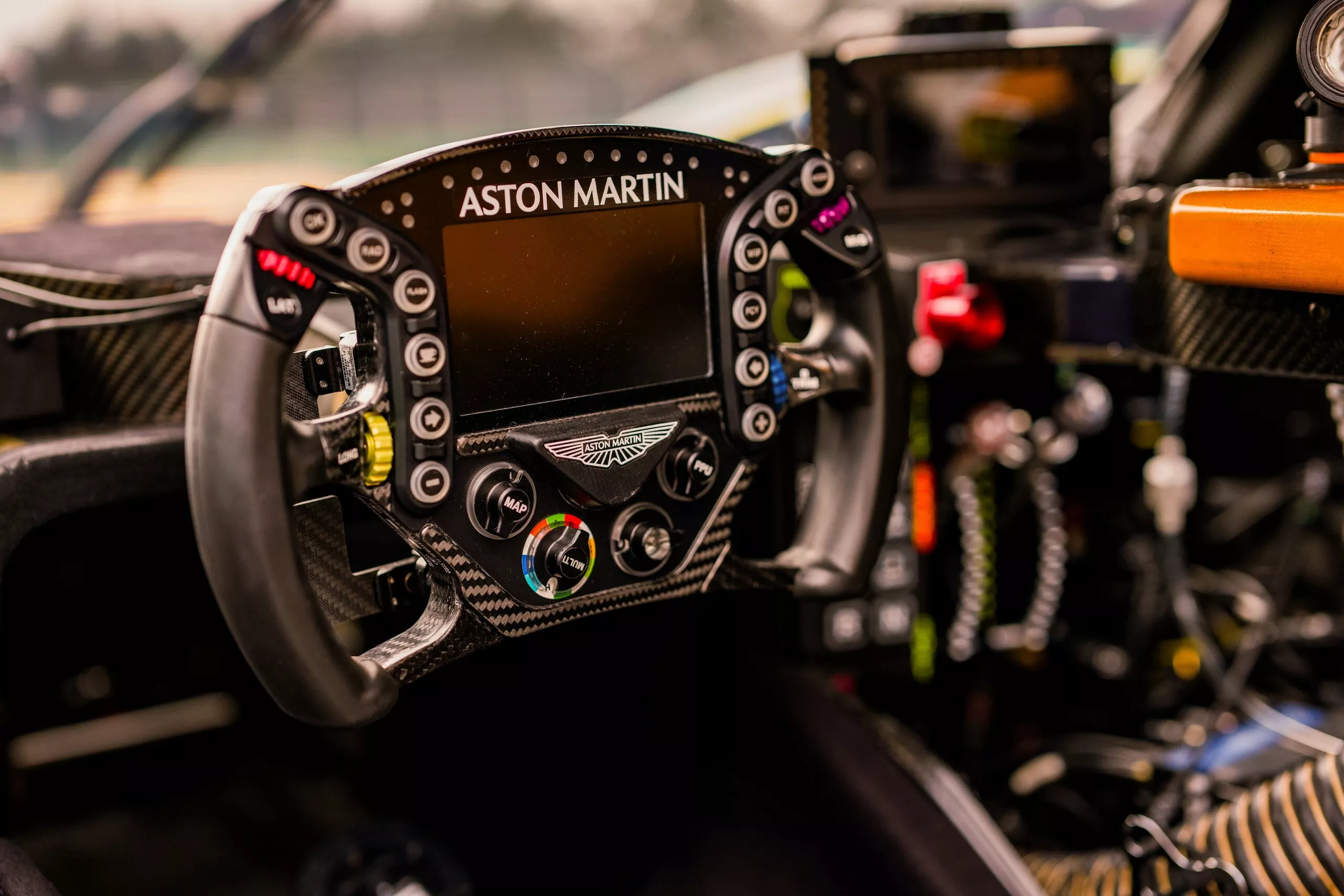 Aston Martin Valkyrie LM