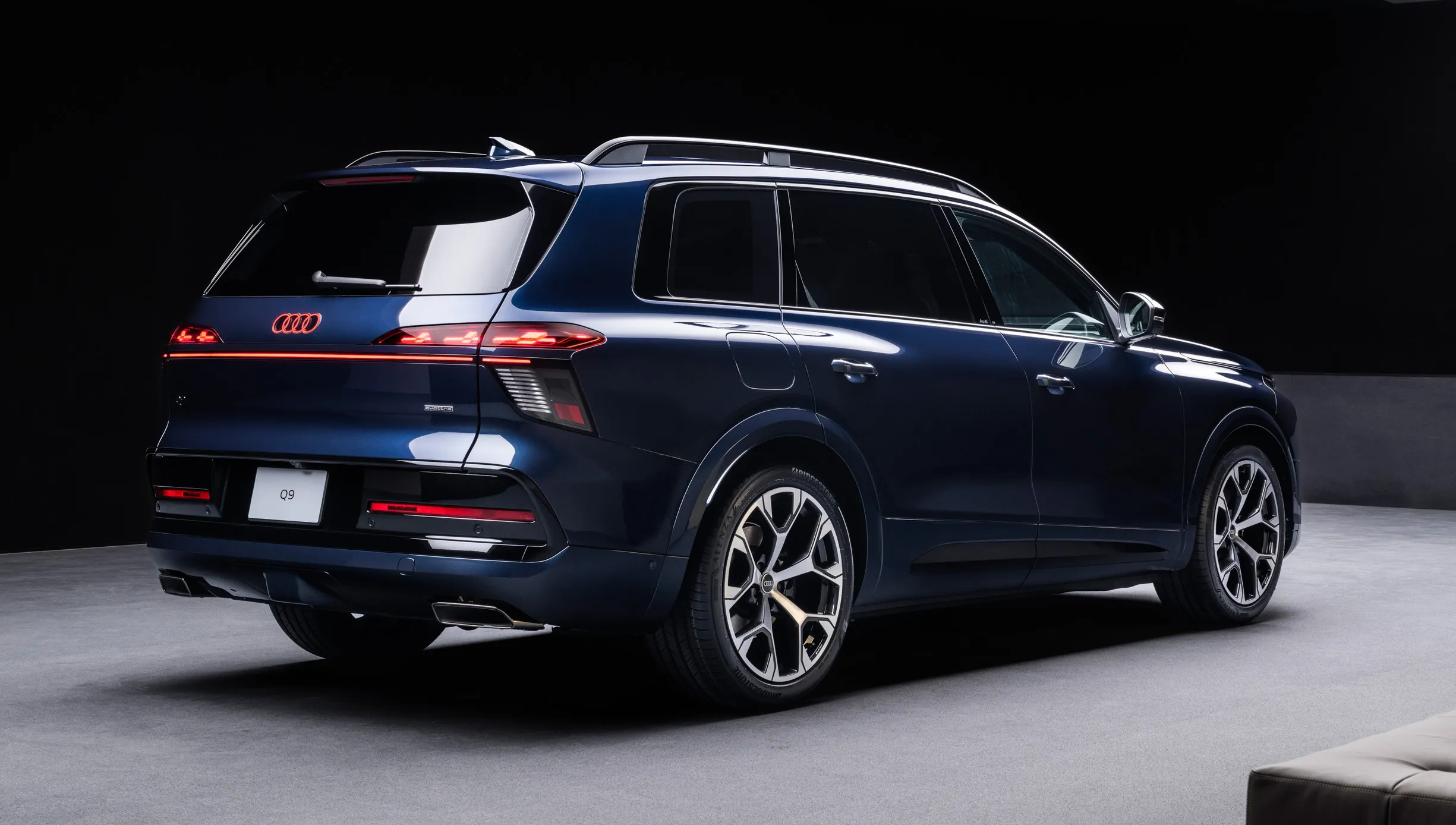 Audi Q9