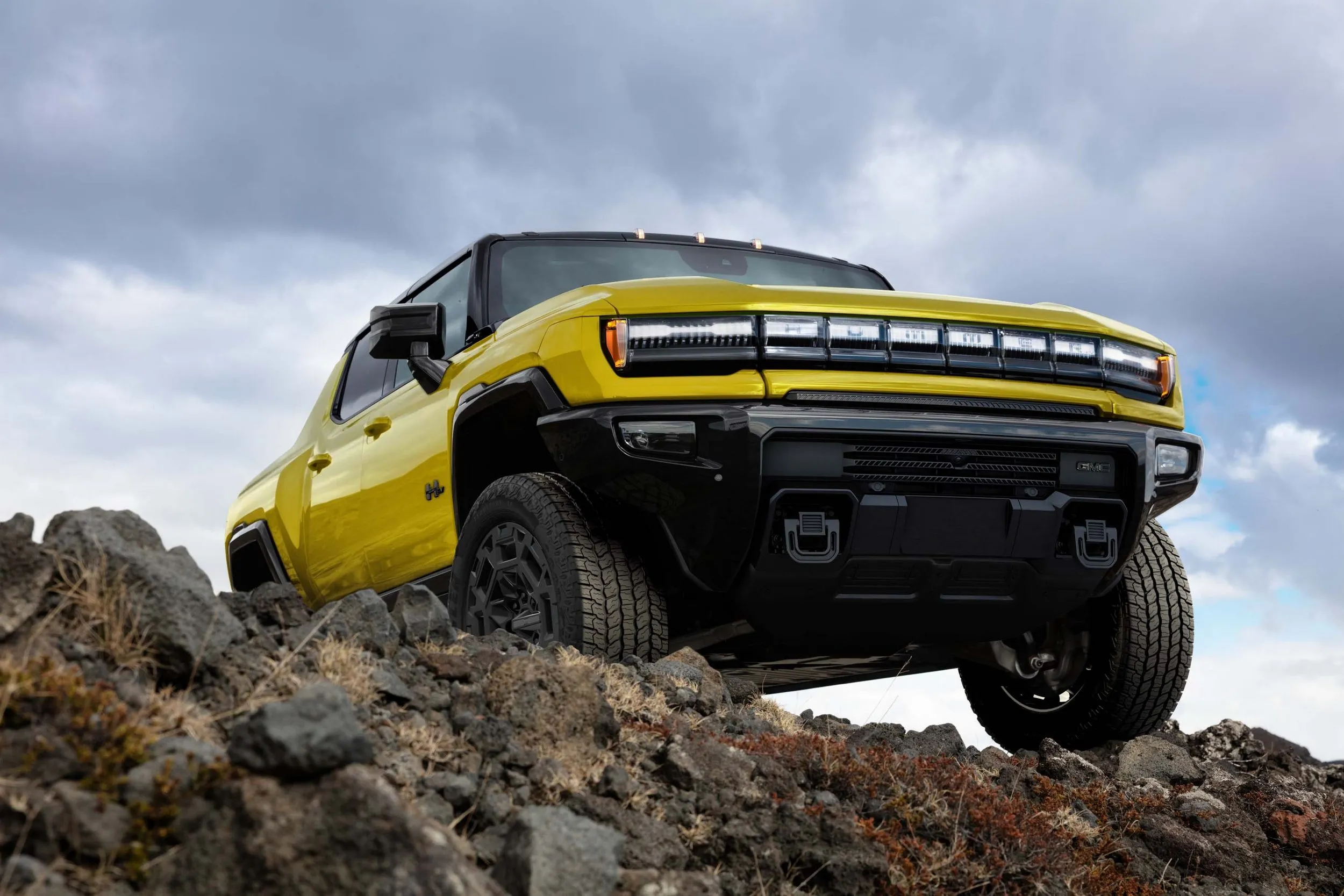 2027 Hummer EV Icon 25