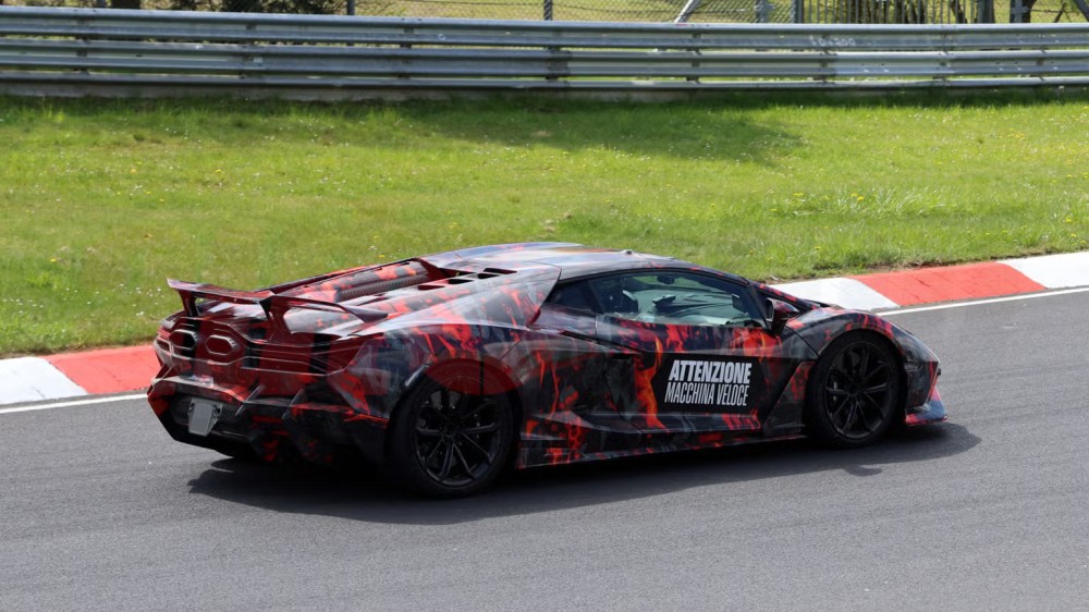 2027 Lamborghini Revuelto SV