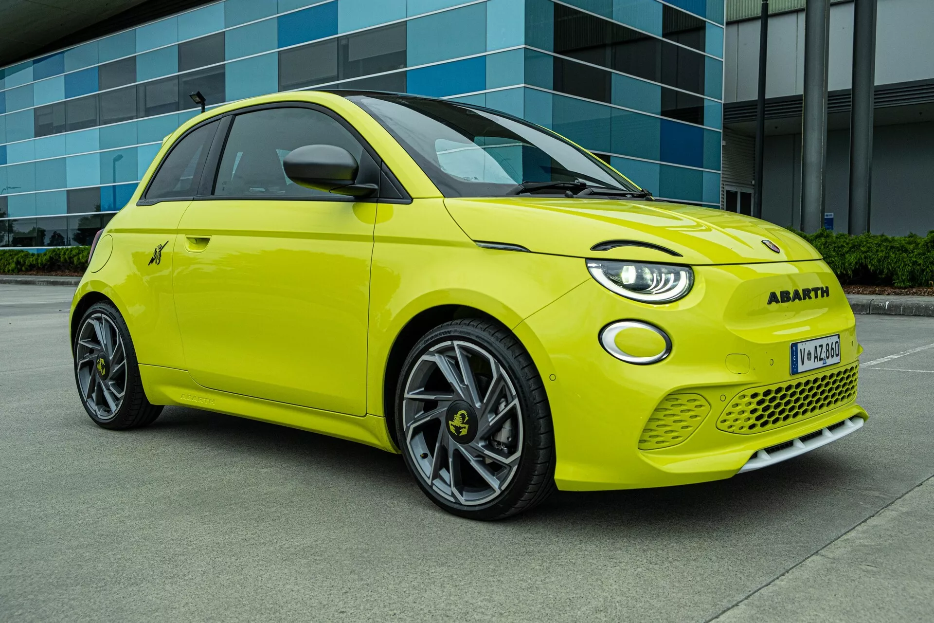  2024 Abarth 500e