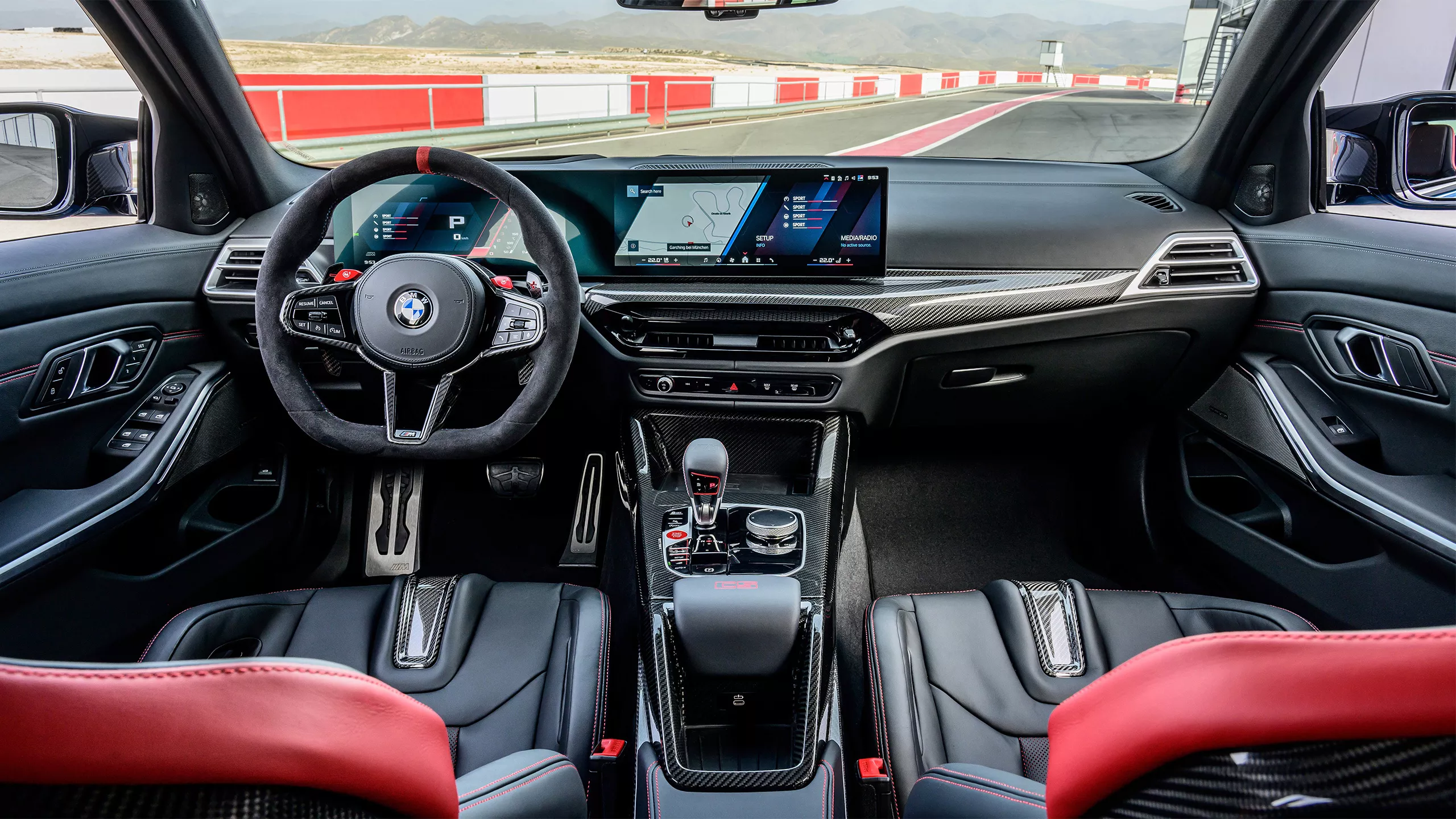 2025 BMW M3 CS Touring 