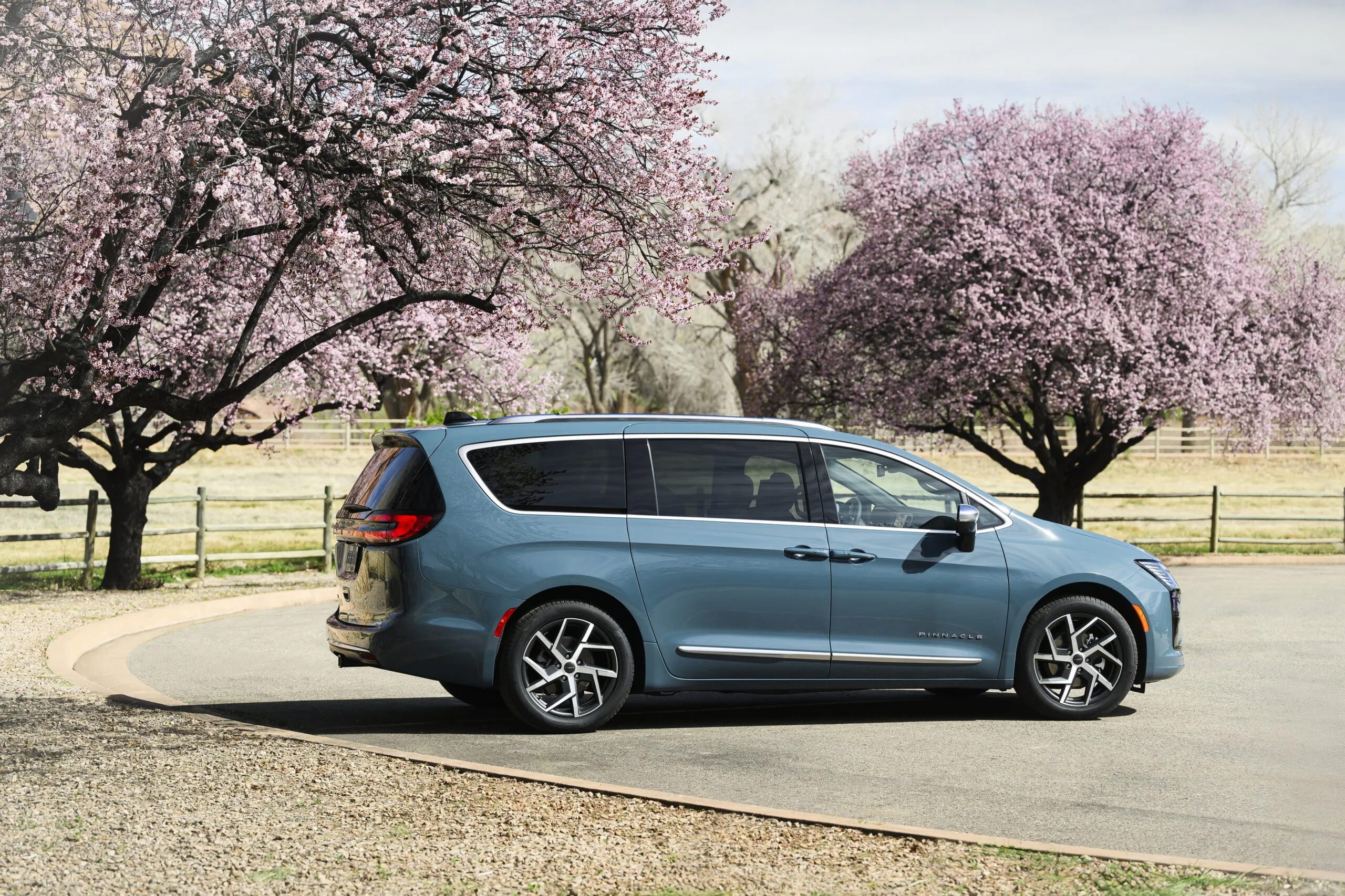 2027 Chrysler Pacifica