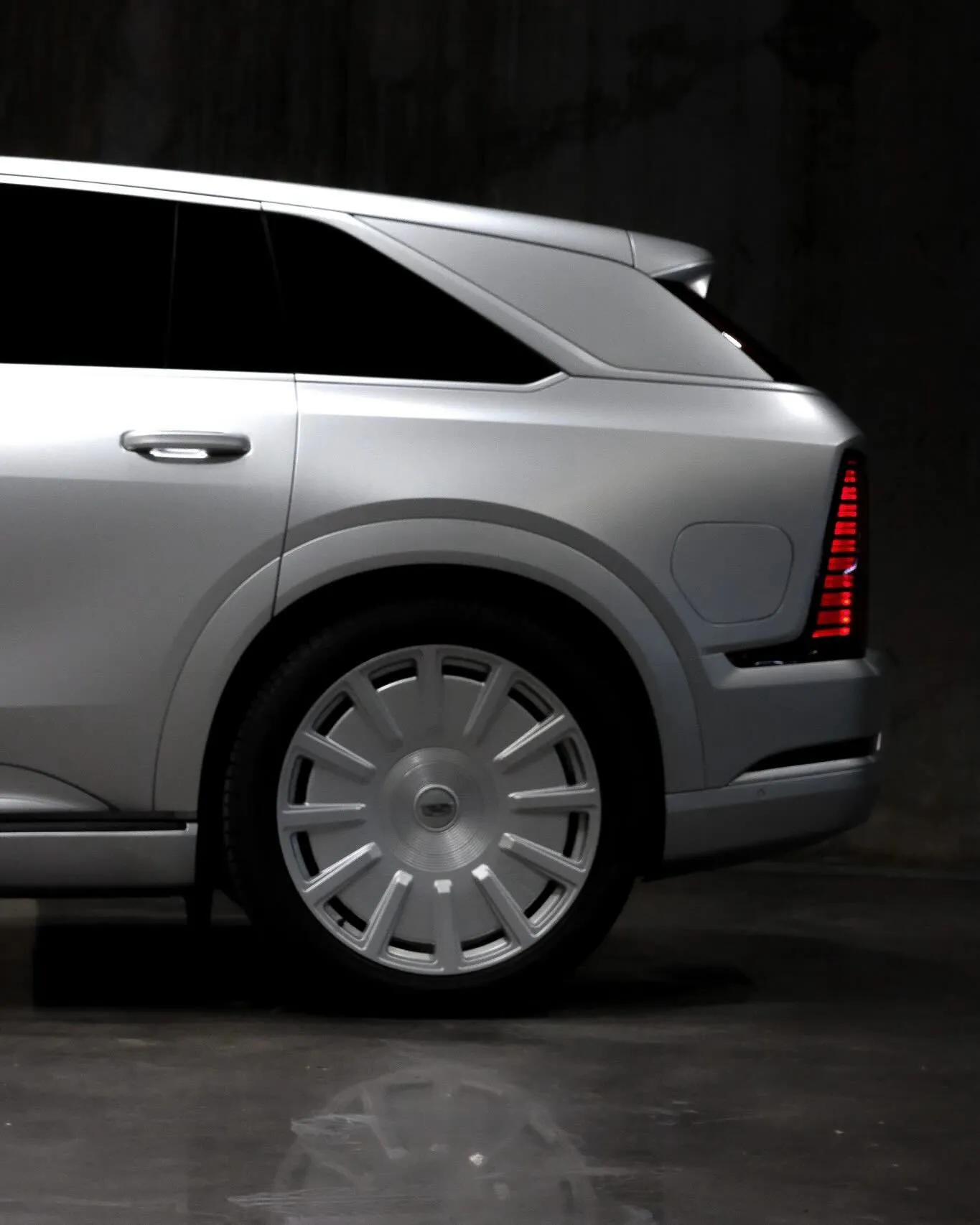 Cadillac Escalade IQL