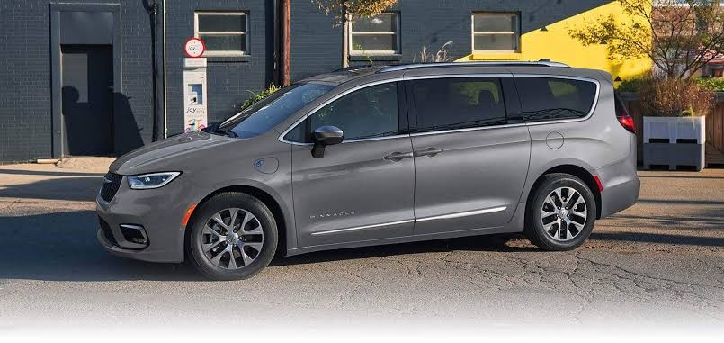 Chrysler_Pacifica_Hybrid