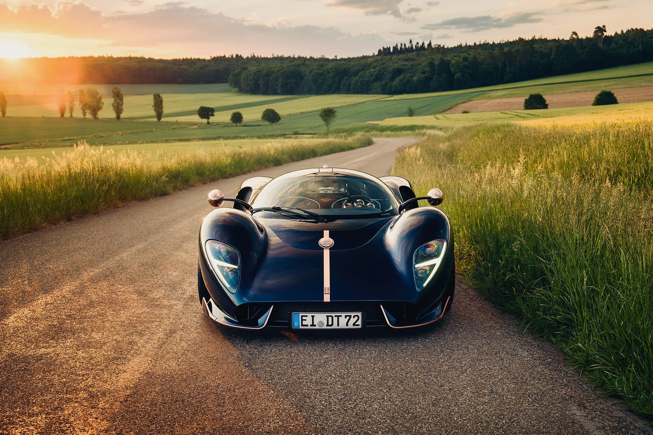 De Tomaso P72