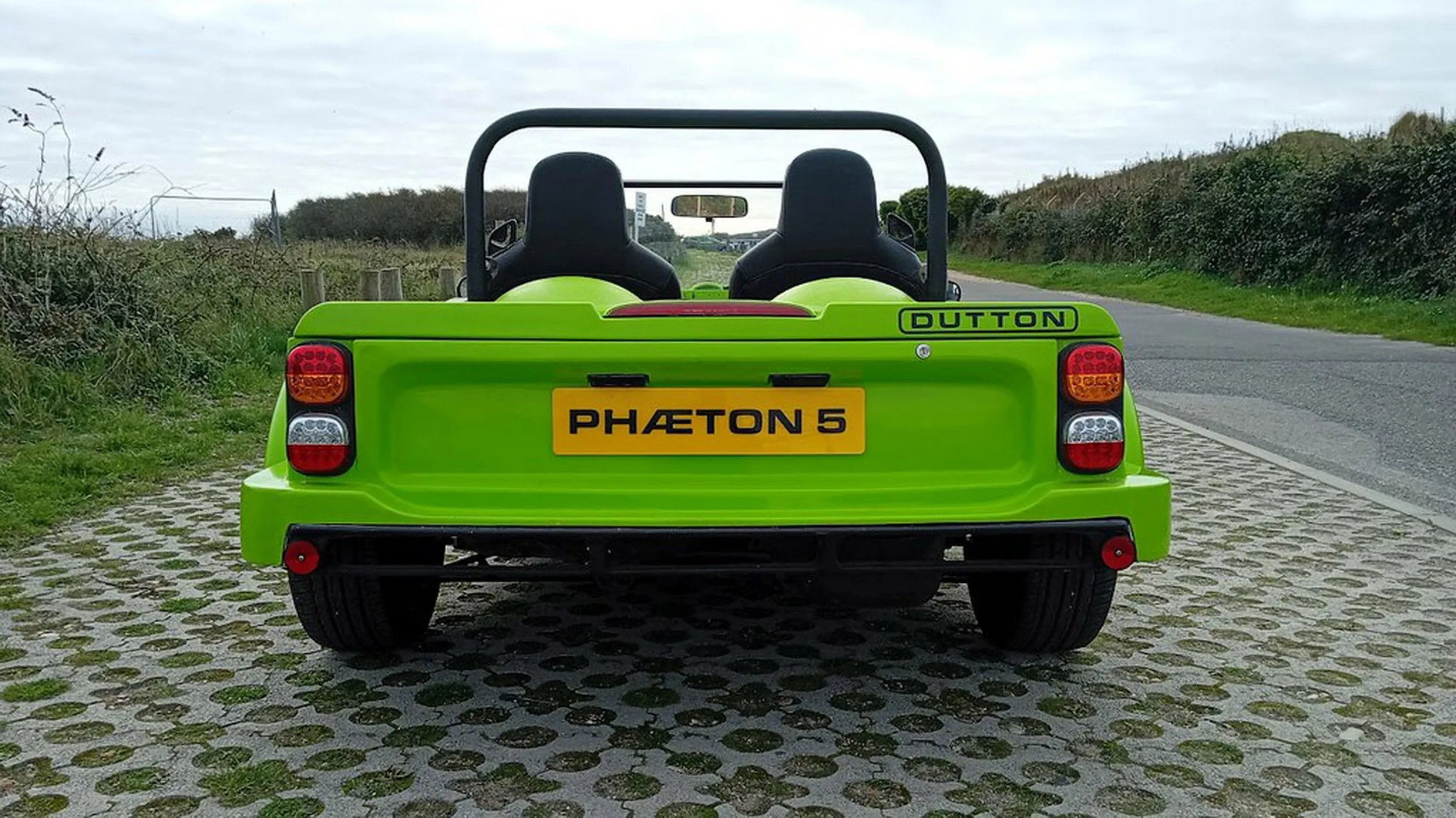 Dutton Phaeton 5