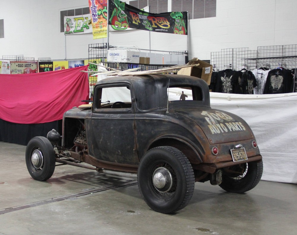 Ford_Deuce_Coupe