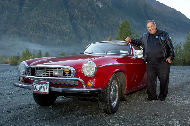 Irv_Gordon_Volvo_P1800