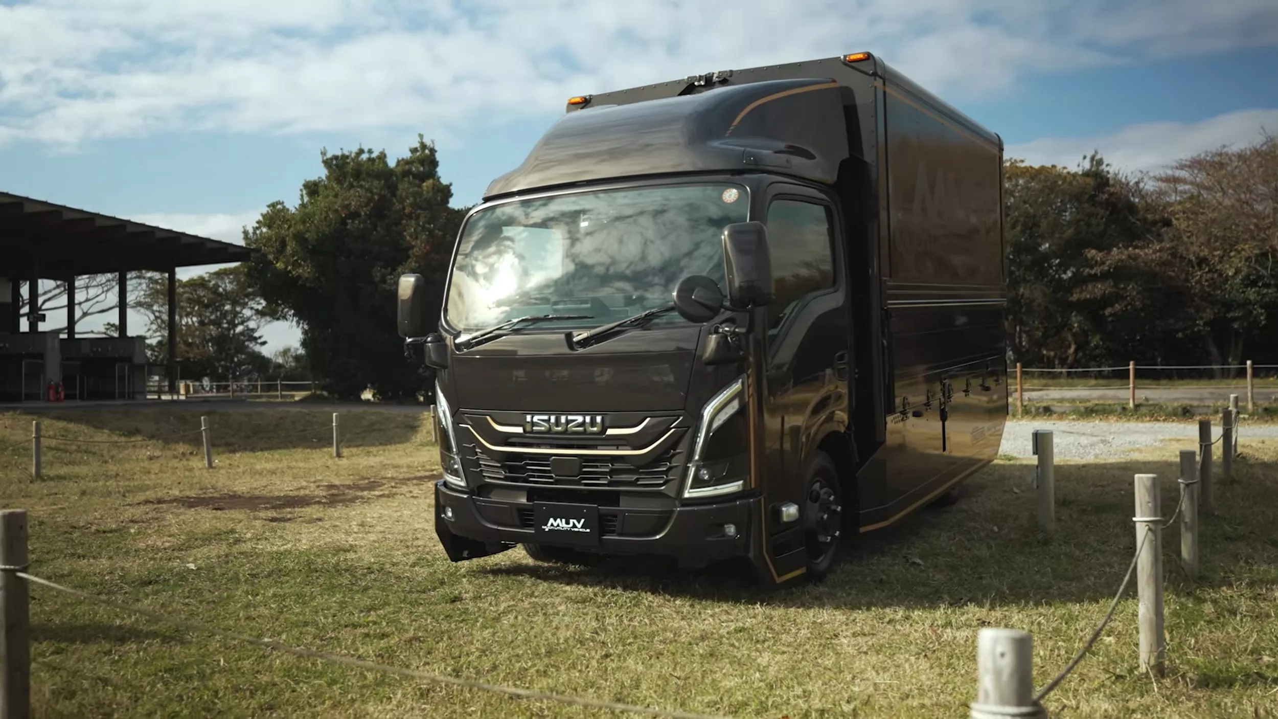 Isuzu Tokyo Auto Salon