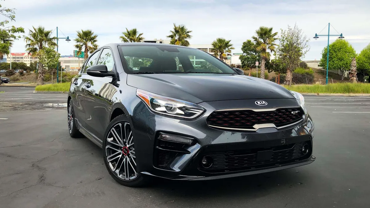 Kia_Forte