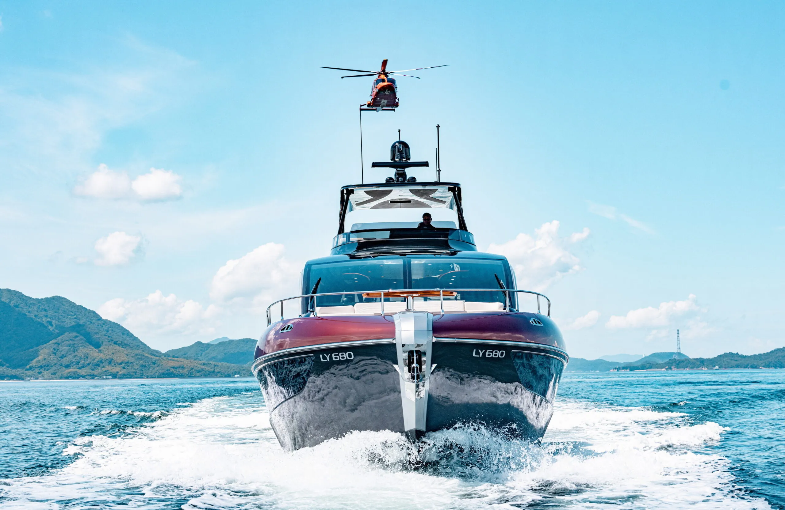 Lexus LY 680 yacht 