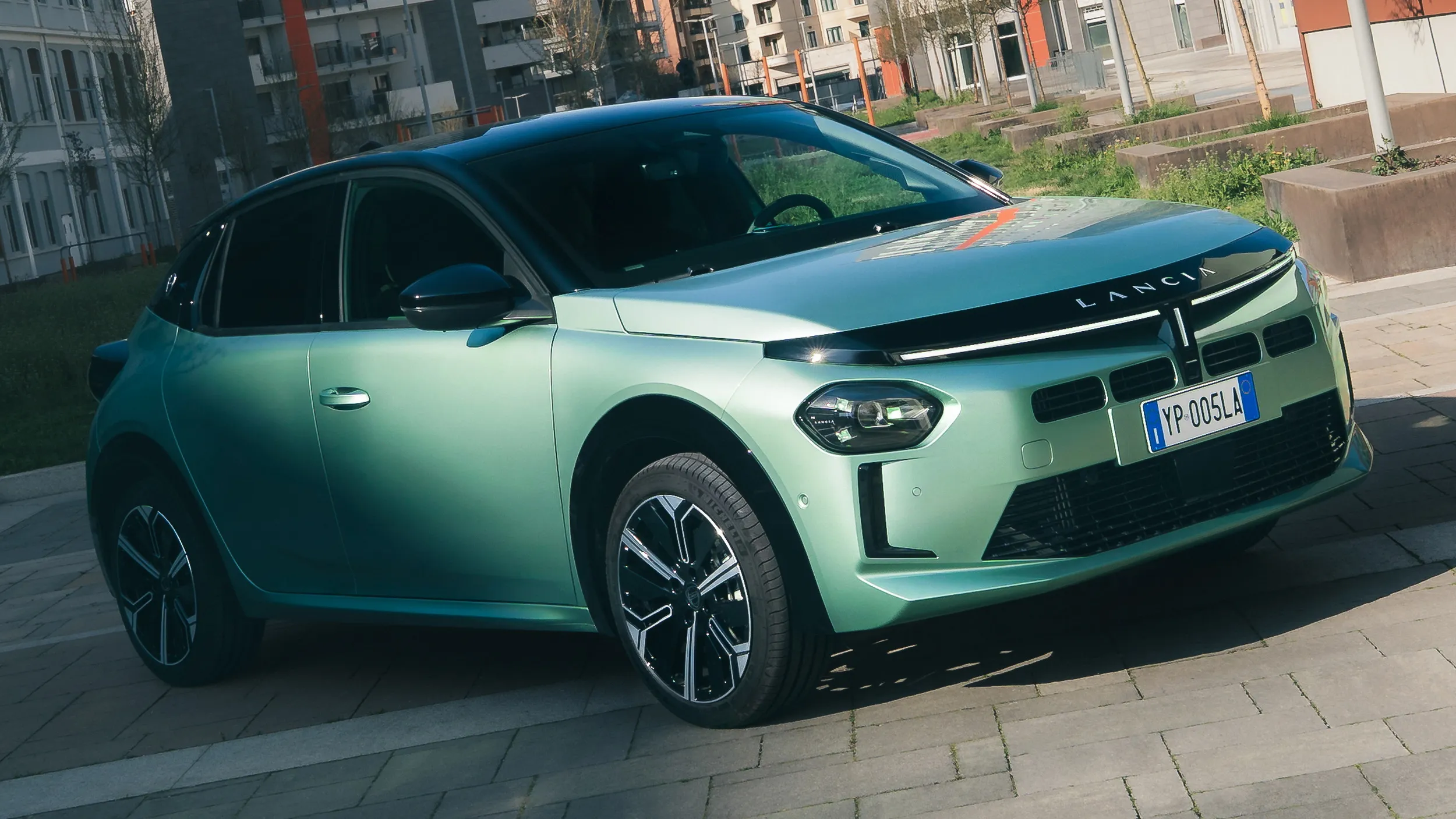 Lancia Ypsilon Turbo 100