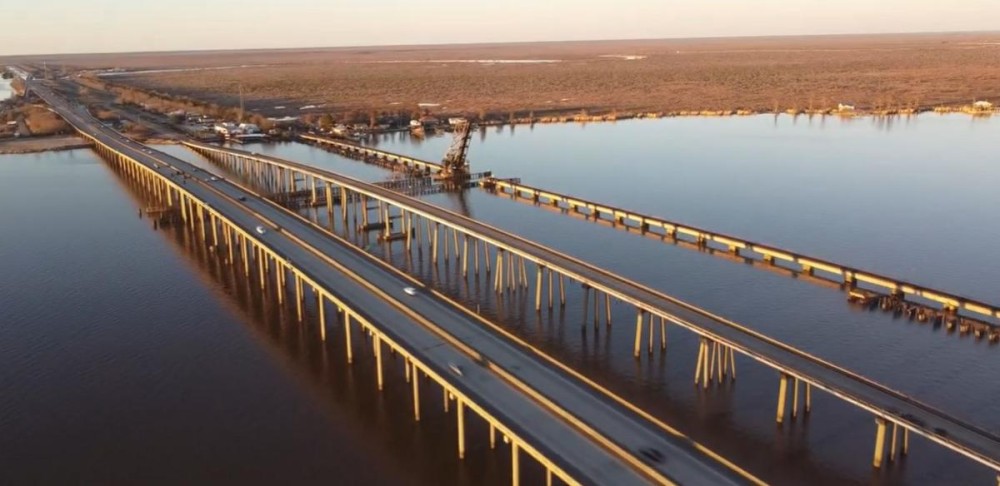 Manchac_Swamp_Bridge_Louisiana