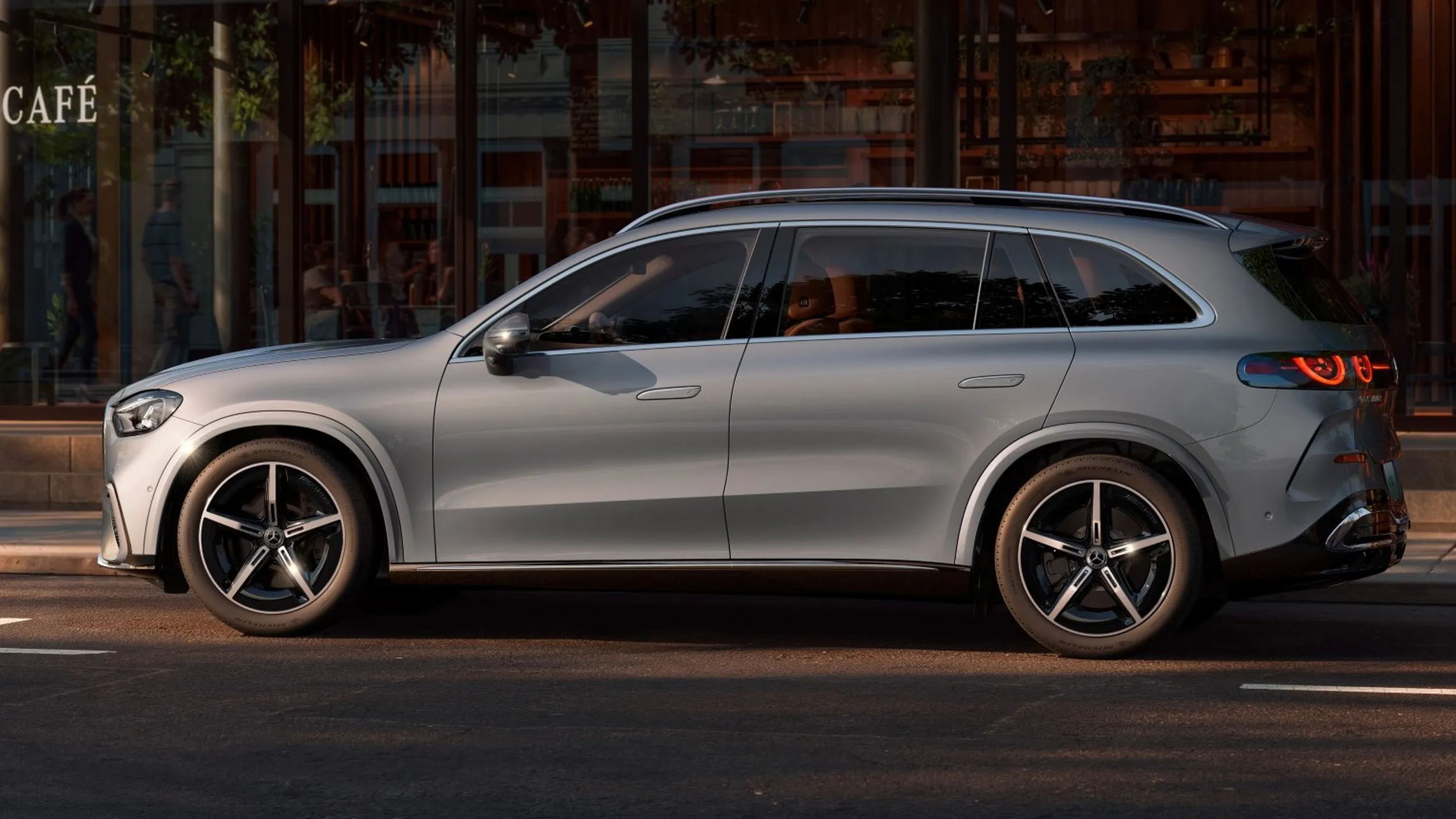 Mercedes GLC EQ long-wheelbase