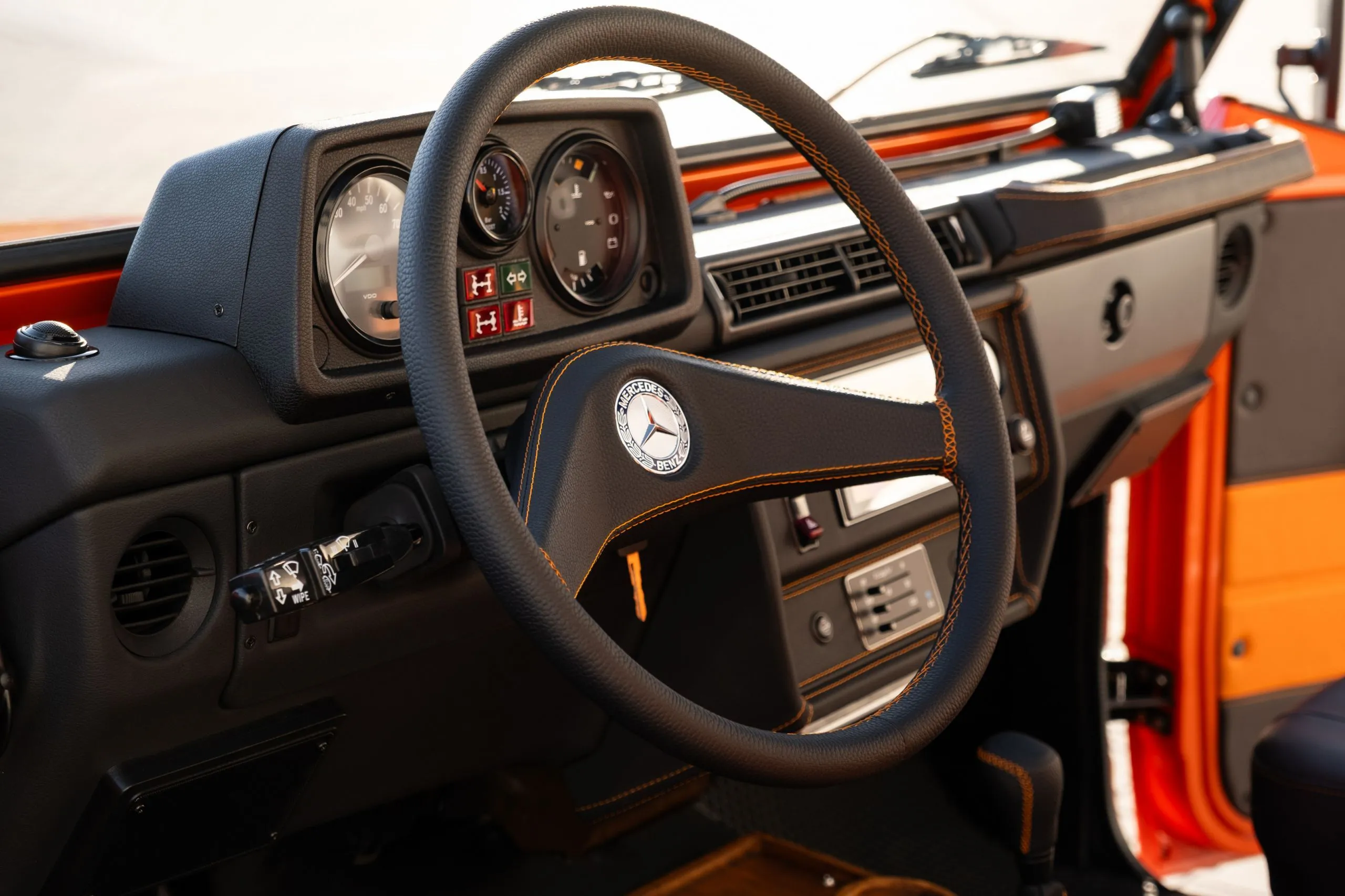 EMC Mercedes-Benz 250GD