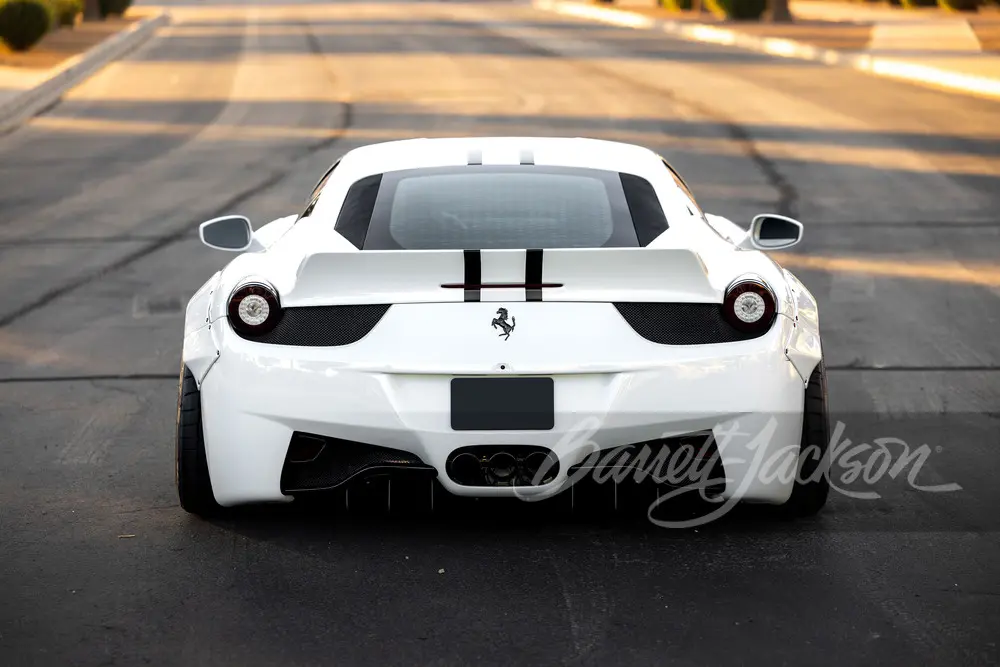 Liberty Walk Ferrari 458 Italia