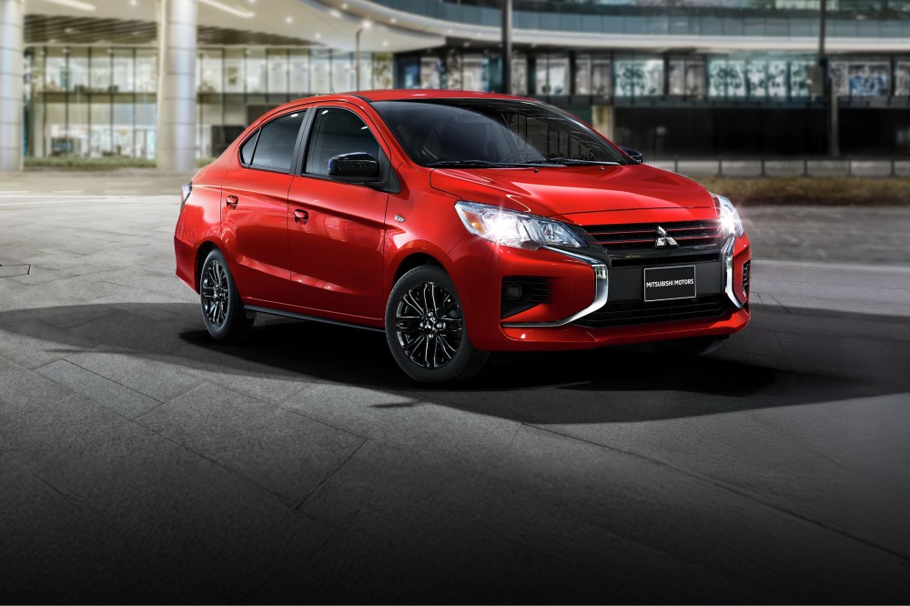 Mitsubishi_Mirage_G4