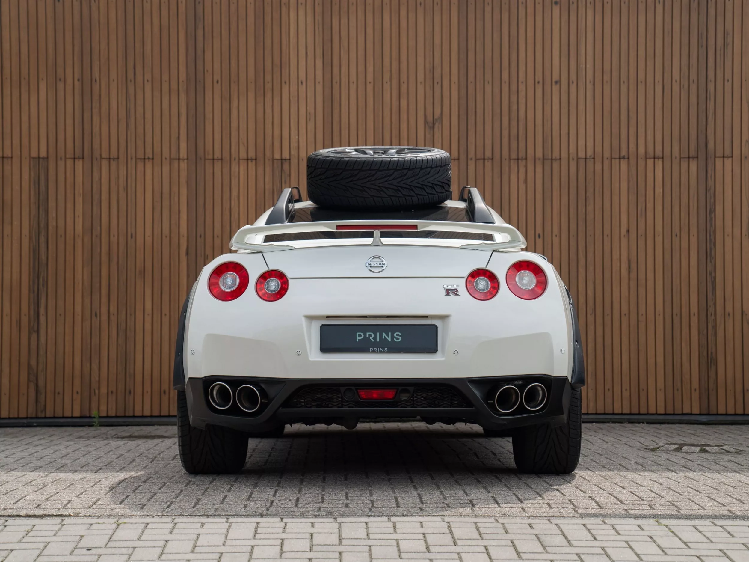 2010 Nissan GT-R