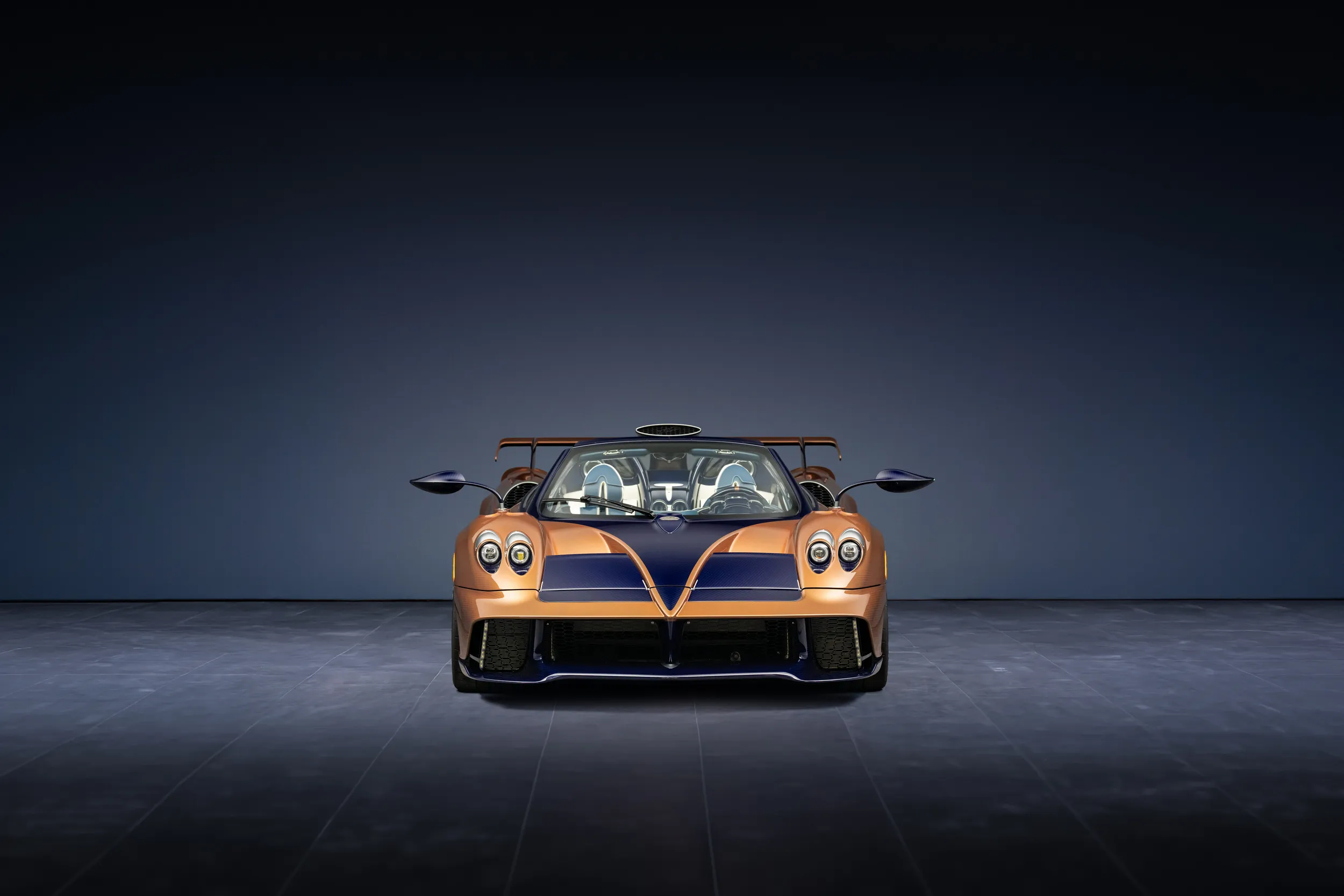 Pagani Huayra 70 Derecho
