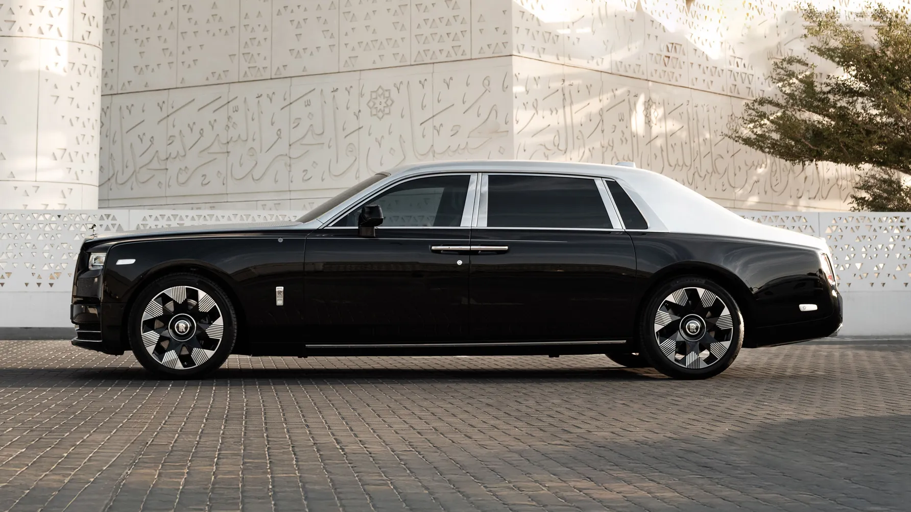 Rolls-Royce Phantom Arabesque