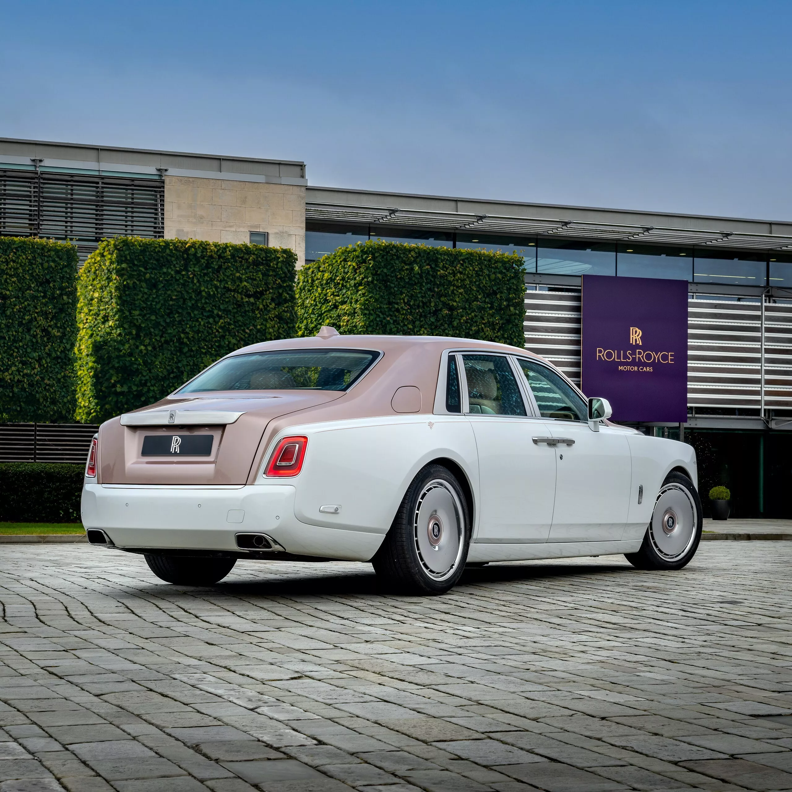 Rolls-Royce Phantom