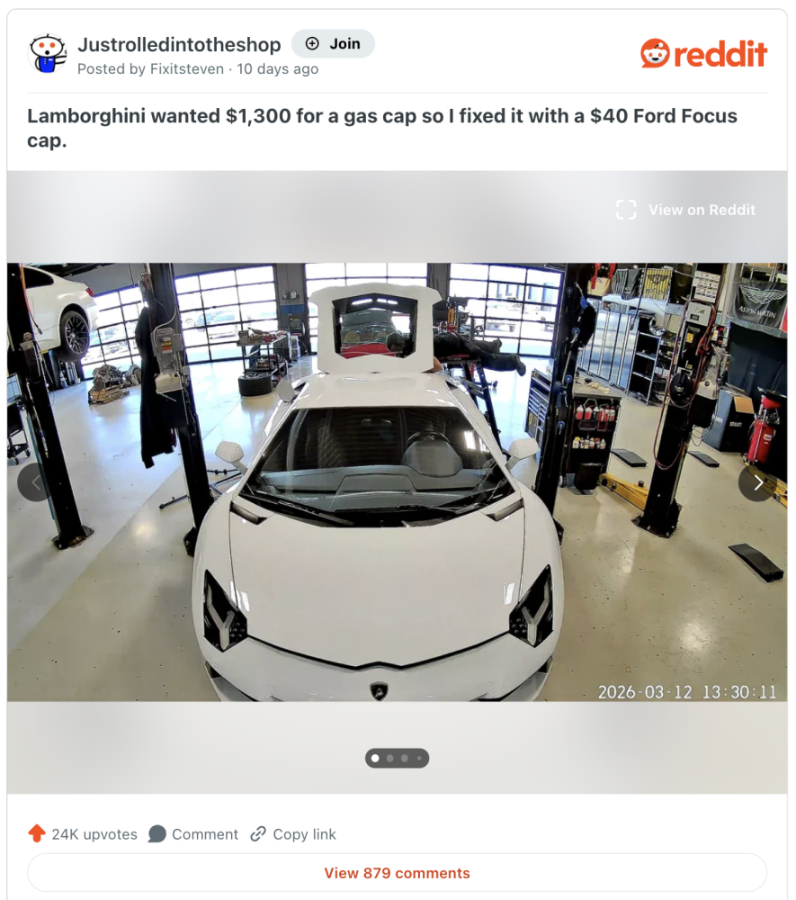 Lamborghini Aventador gas cap