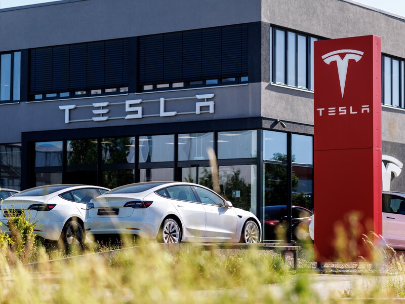 Tesla_July_4_car_deals_2026