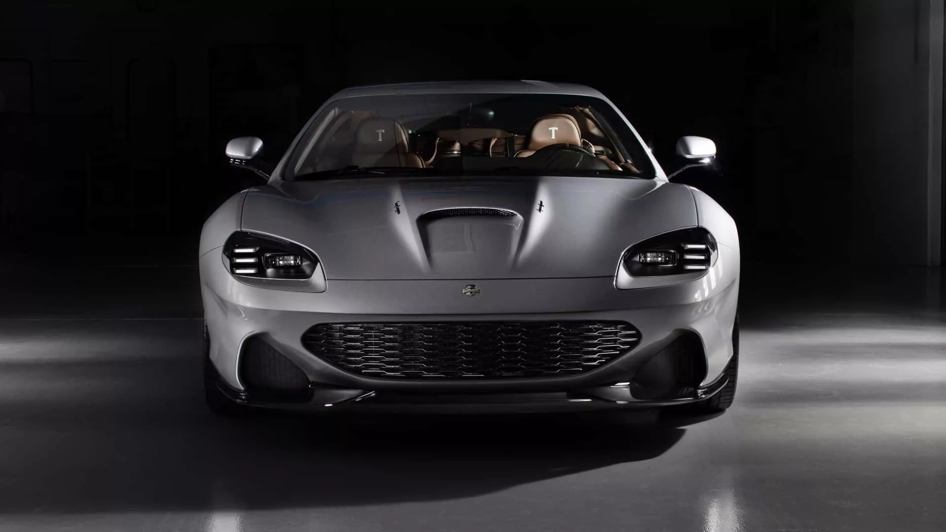 Touring Superleggera V12 Veloce Aperta