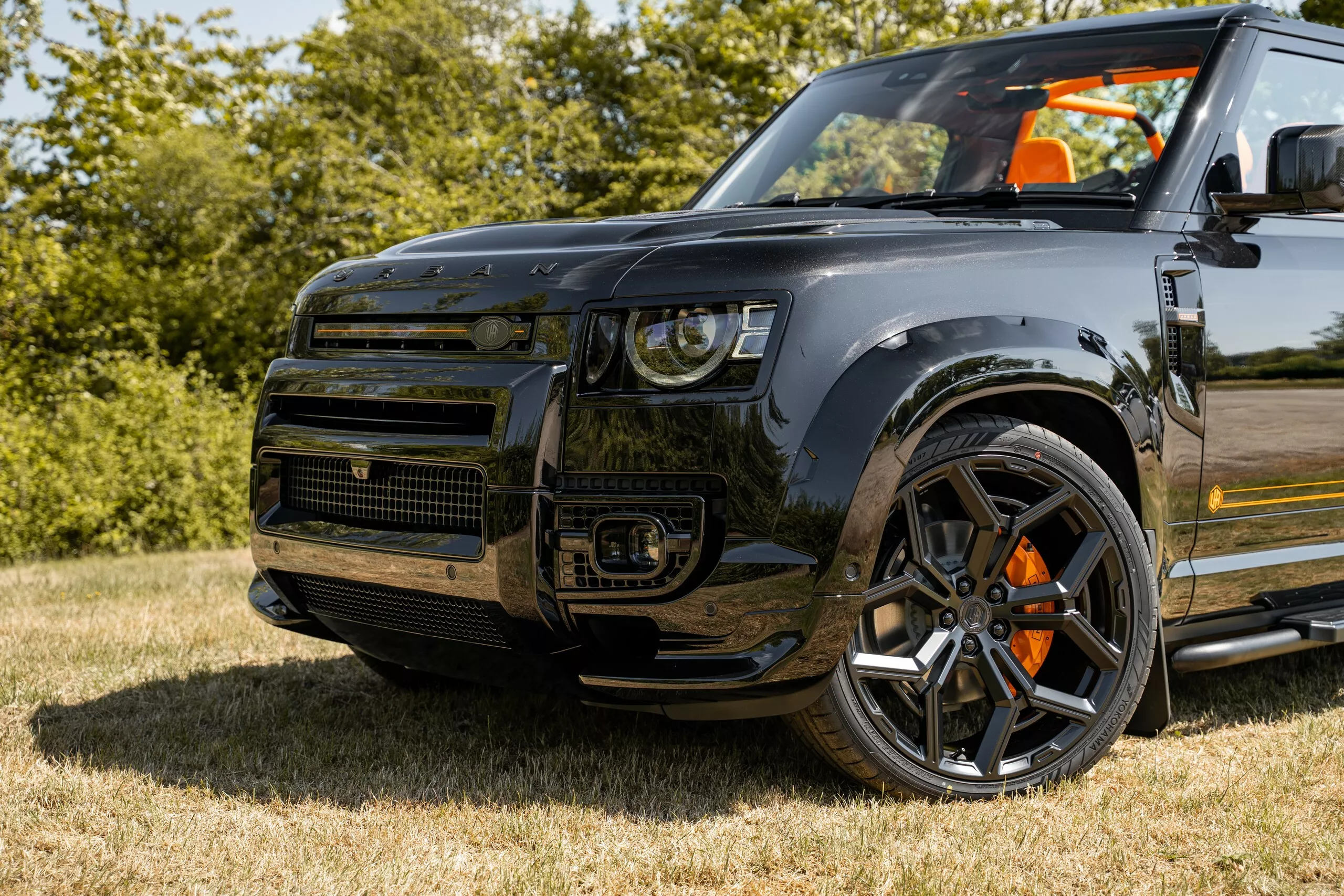 This Land Rover Defender Goes Roofless