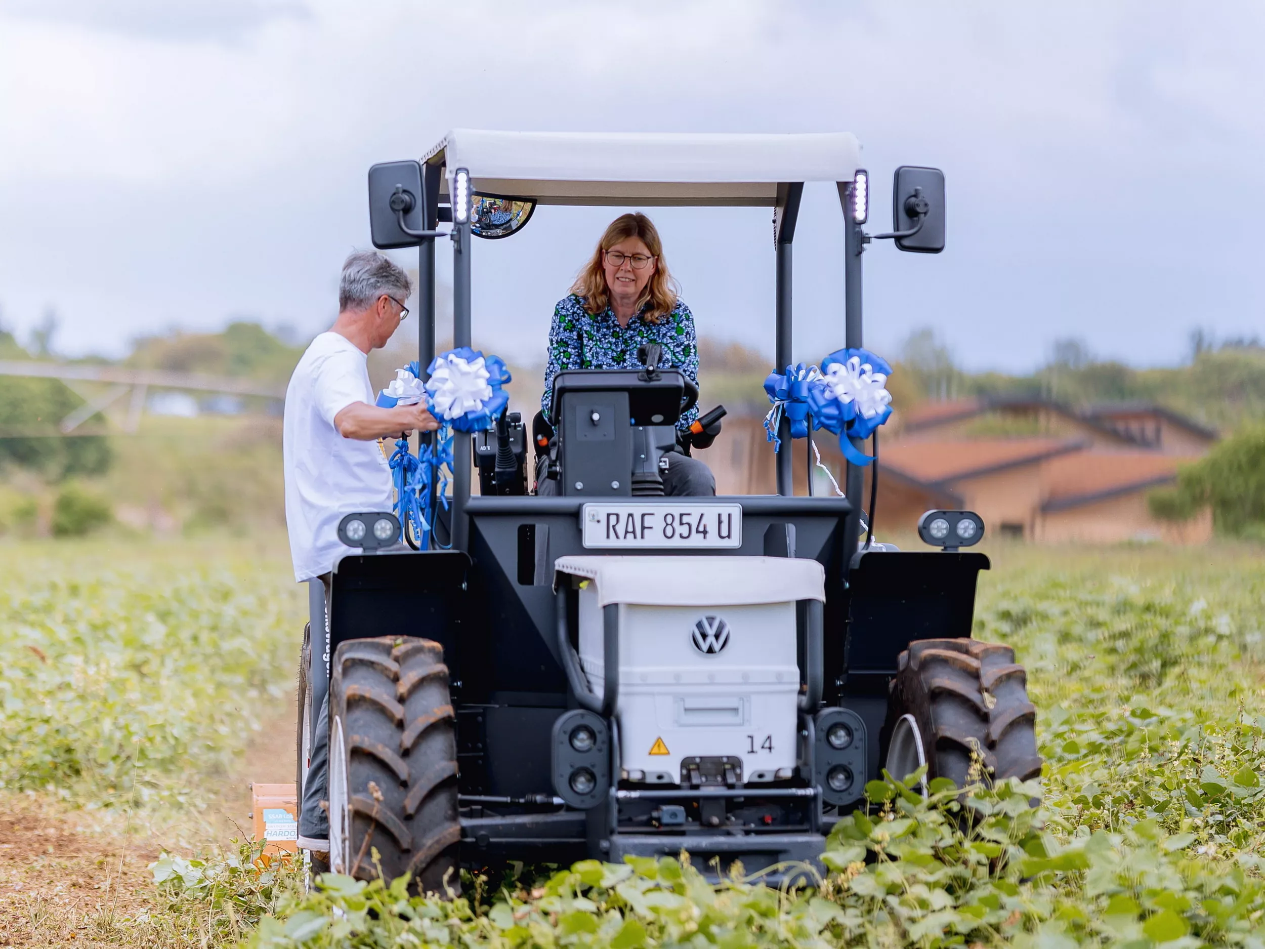 Herbert Diess electric tractor