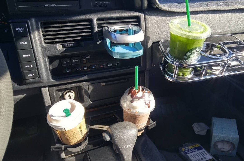 When Did Cars Get Cup Holders