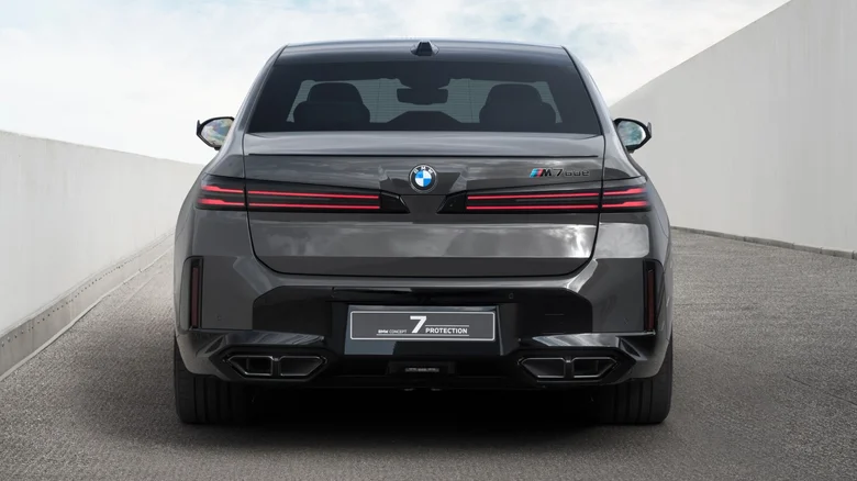armored BMW 7 Series