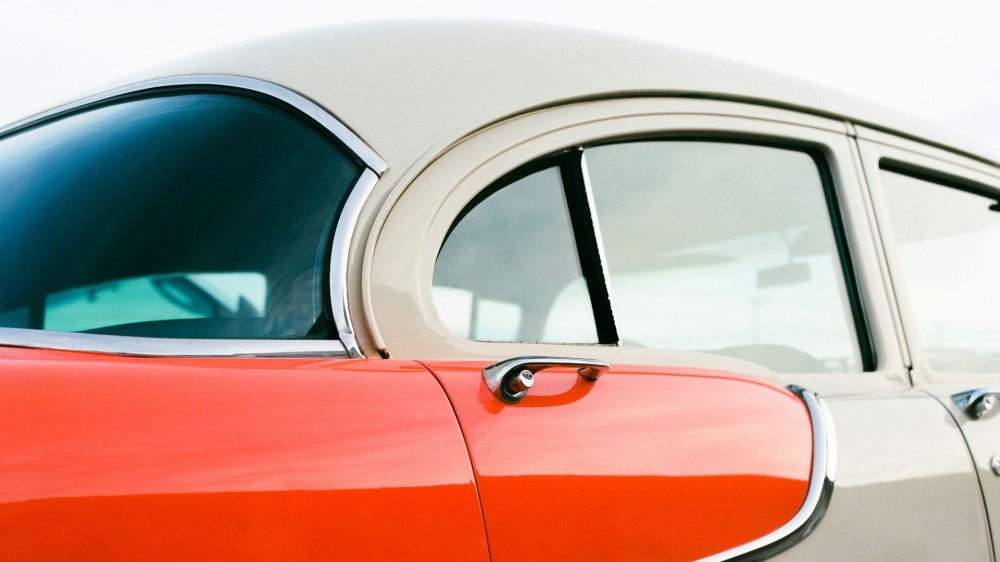 car color and resale value
