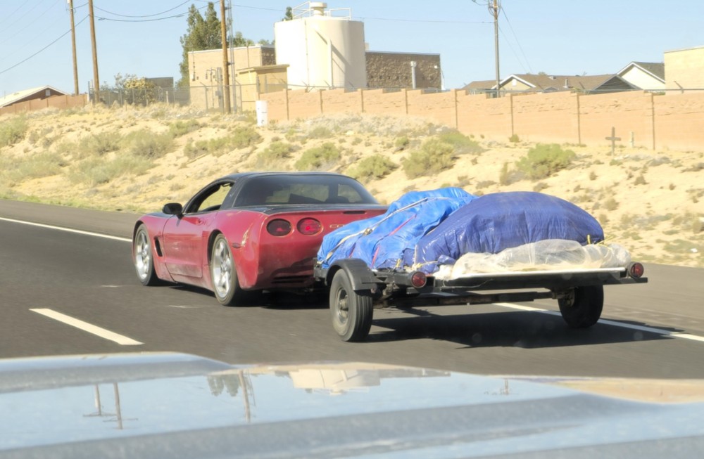 corvette_towing
