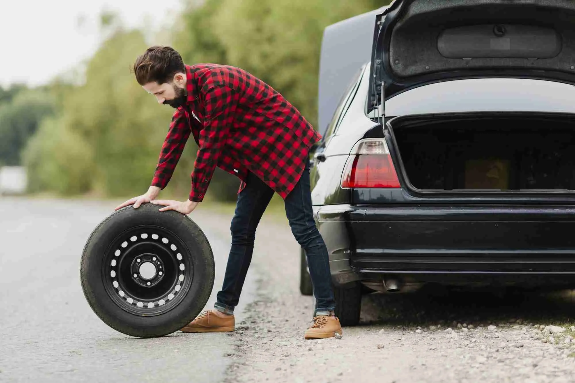 flat_tire_in_the_middle_of_the_road