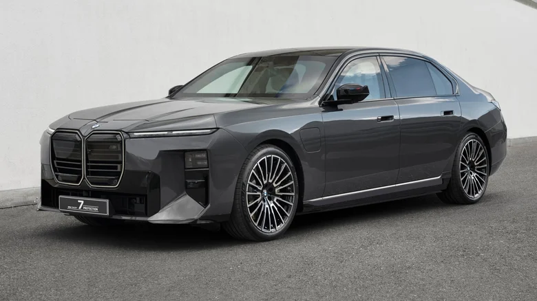 armored BMW 7 Series