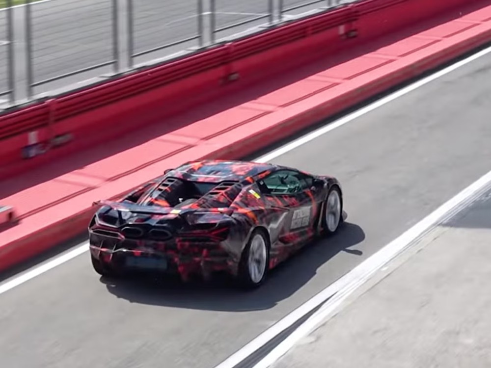 2027 Lamborghini Revuelto SV
