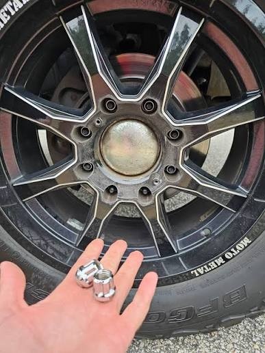 loose_wheel_nuts