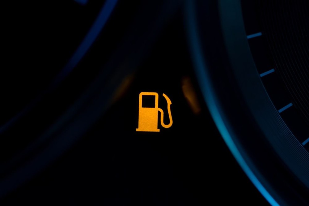 low fuel light comes on early