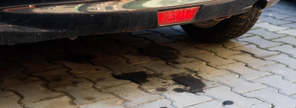 puddle_under_your_car