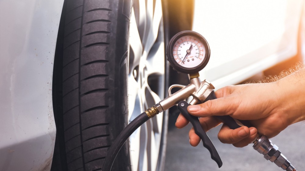 should you let air out of hot tires