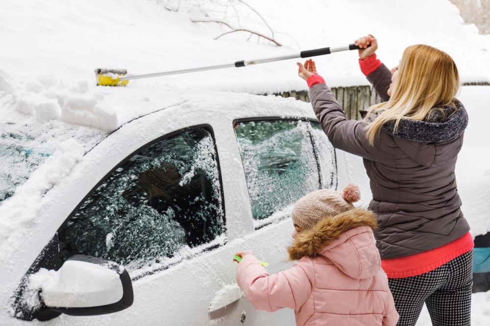 should you wash your car in winter