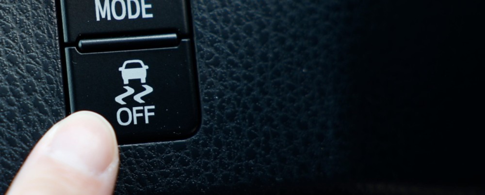when to turn off traction control