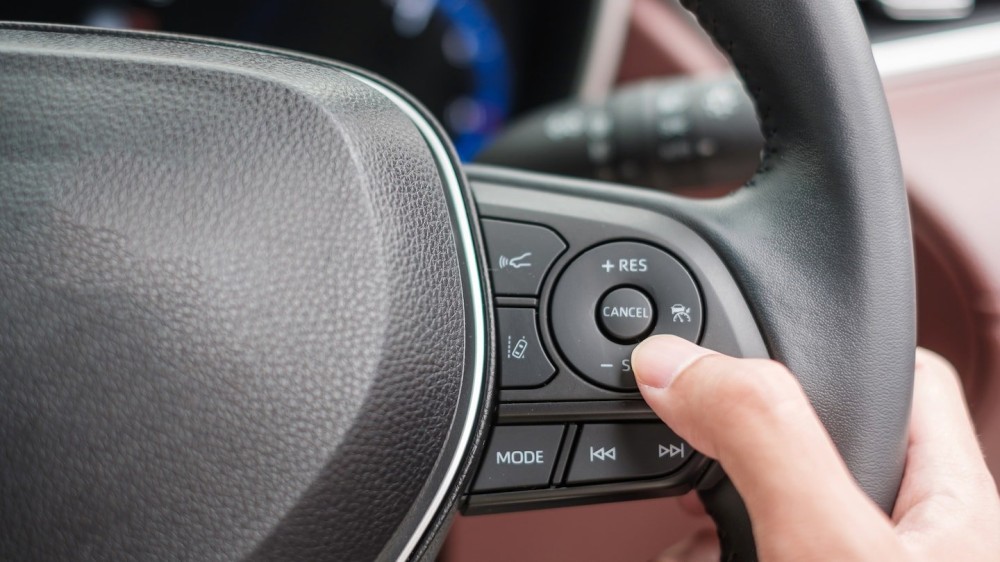 who invented cruise control