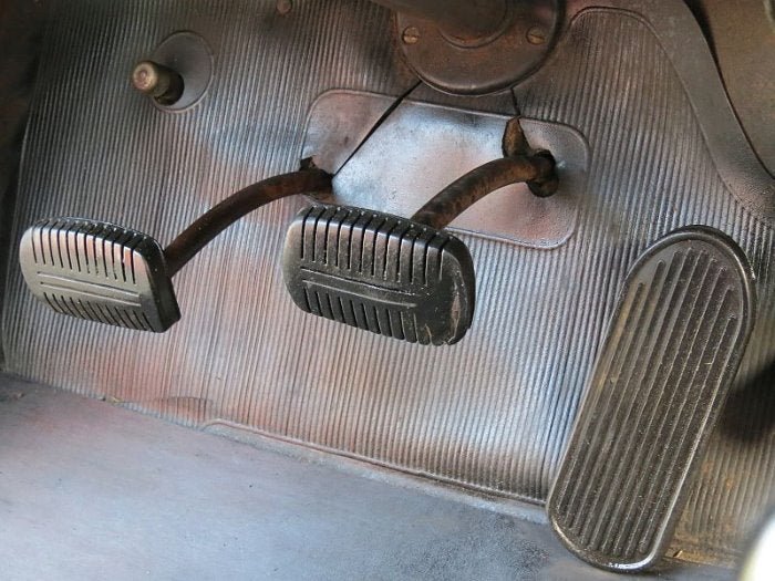 why_did_old_cars_have_floor_dimmer switches
